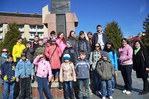  Великдень діти із зони АТО святкють у Дрогобичі